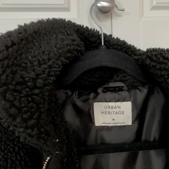 Black Teddy jacket - Picture 3 of 3